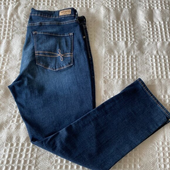 Denizen by LEVI'S Modern Slim Jeans Mid-Rise Cropped Pristine Condition Size 31 - Picture 5 of 6